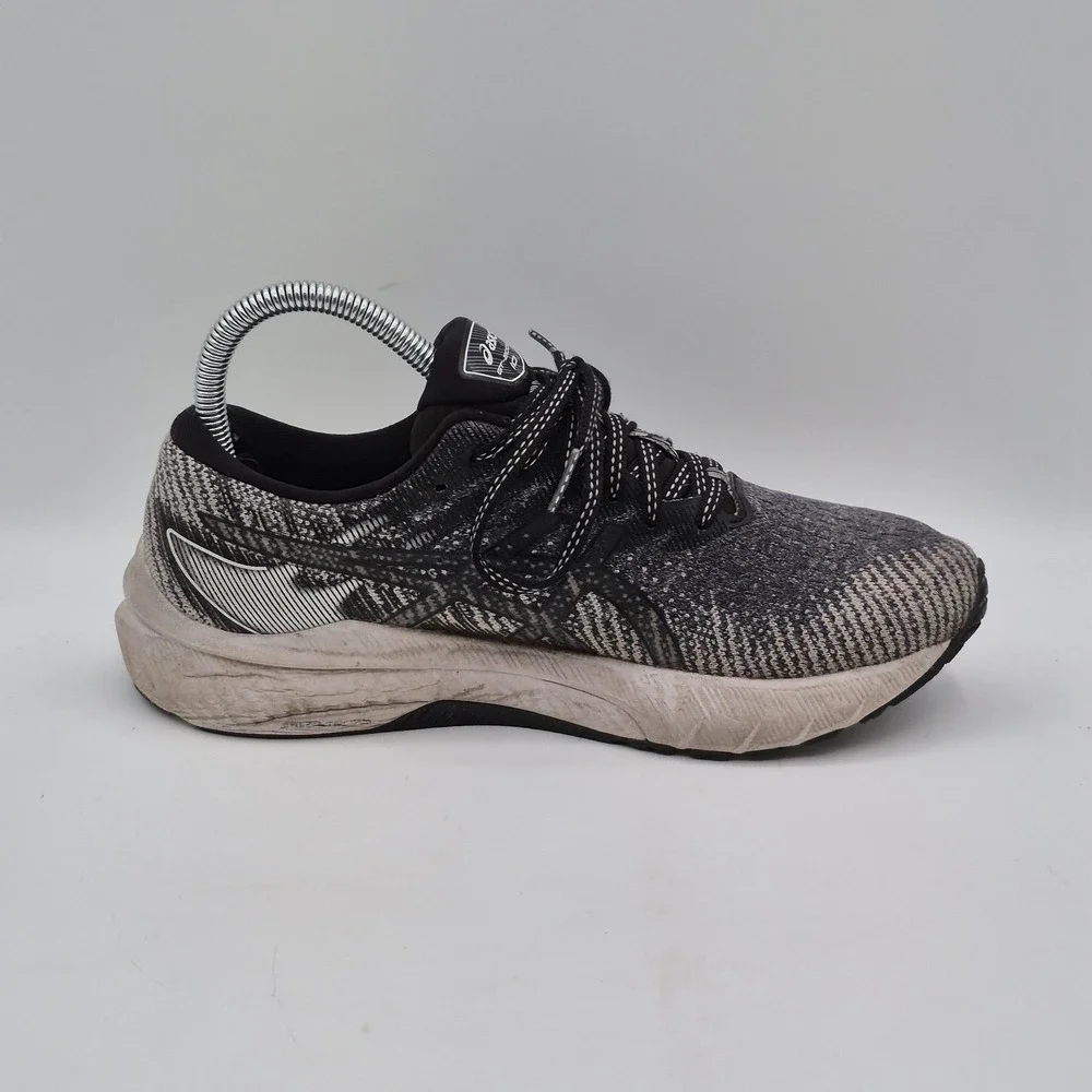 ASICS GEL-Nimbus 23 Shoes Womens Size 7 Gray Mesh Running Sneakers 1012B045